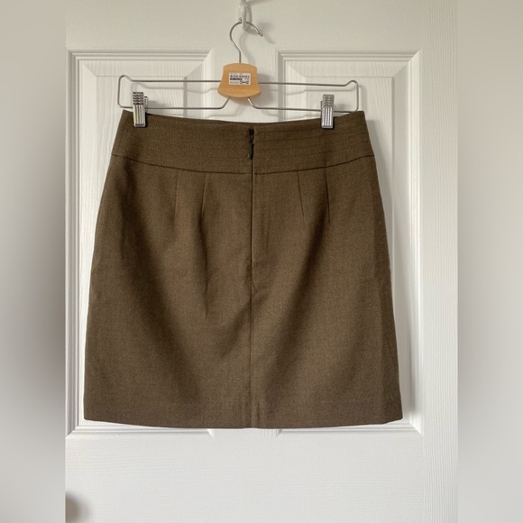 Loft mini skirt khaki green size 0 - Picture 2 of 5